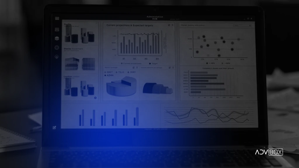 dados e gráficos na tela de um computador em post sobre prospecção de clientes